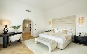 Property slide 21