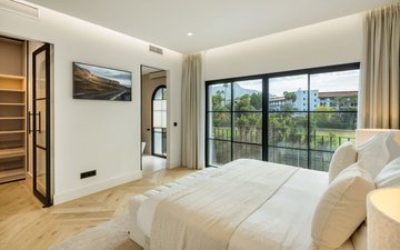 Property slide 25