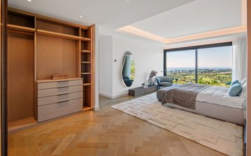 Property slide 20