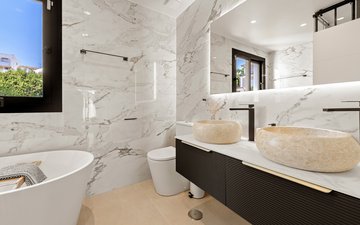 Property slide 21
