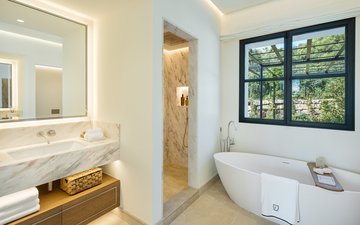Property slide 18