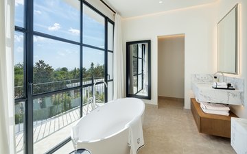 Property slide 14