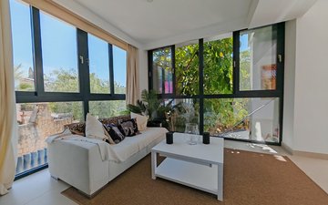 Property slide 16