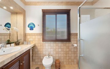 Property slide 24