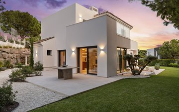 Property slide 30