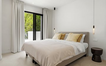 Property slide 19