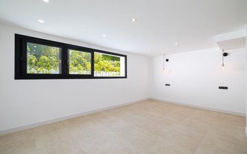 Property slide 21