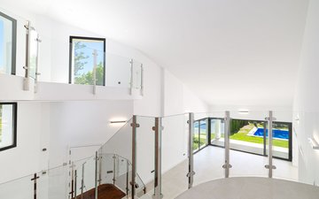 Property slide 25