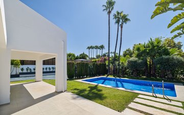 Property slide 44