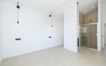 Property slide 39