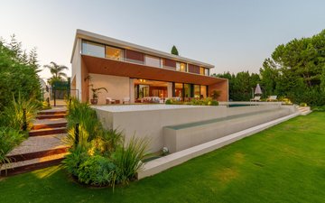 Property slide 34