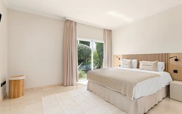 Property slide 19