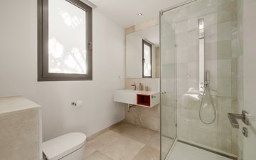Property slide 35