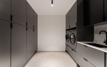Property slide 25