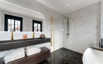 Property slide 15