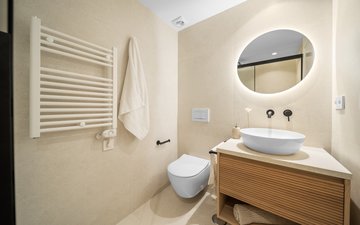 Property slide 19