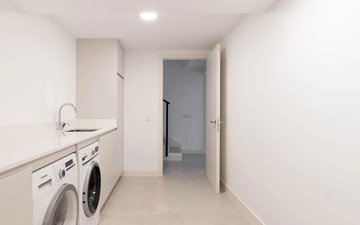 Property slide 39