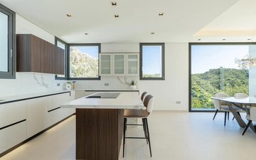Property slide 48