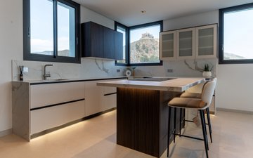 Property slide 10