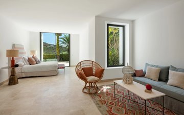 Property slide 16