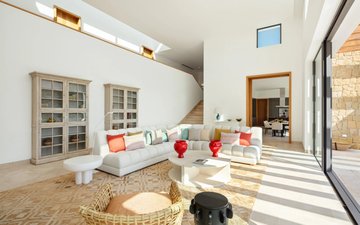 Property slide 10