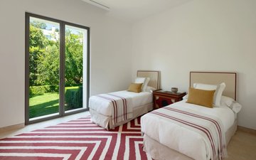 Property slide 19