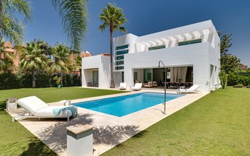 Property slide 35