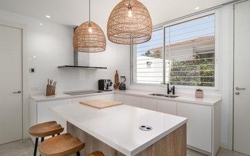 Property slide 16