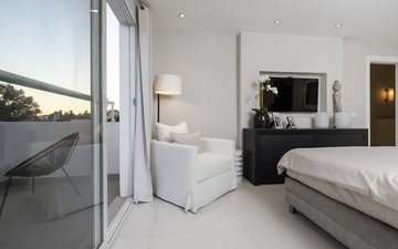 Property slide 28