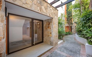 Property slide 26