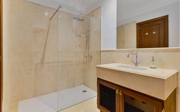 Property slide 25