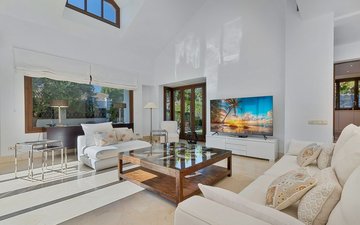 Property slide 8