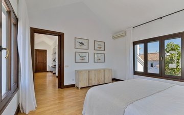 Property slide 28