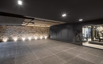 Property slide 30