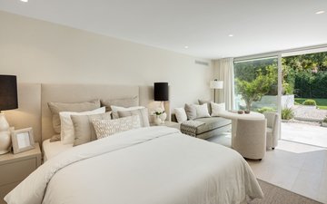 Property slide 19