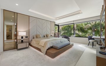 Property slide 18