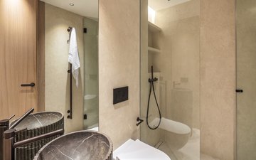 Property slide 17