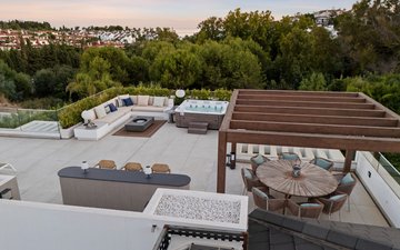 Property slide 58