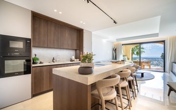 Property slide 10