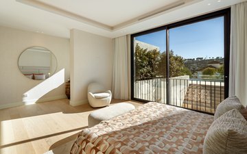 Property slide 30