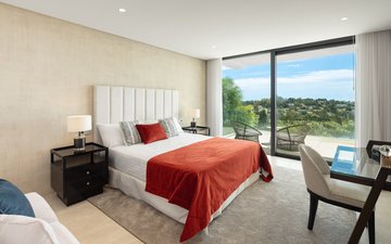 Property slide 17