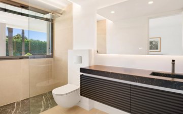 Property slide 24