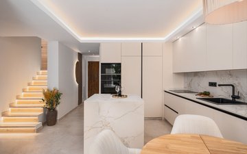 Property slide 17