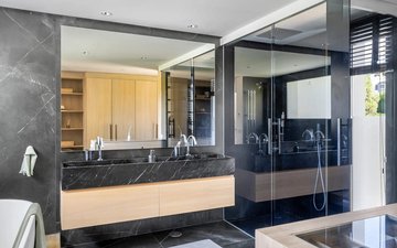 Property slide 17
