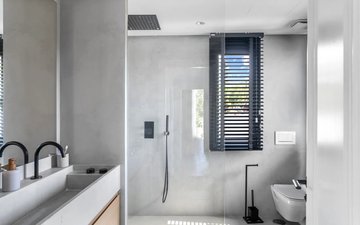 Property slide 22