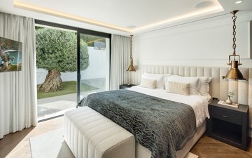 Property slide 31