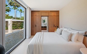 Property slide 20