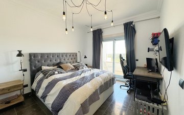 Property slide 25