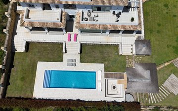 Property slide 40