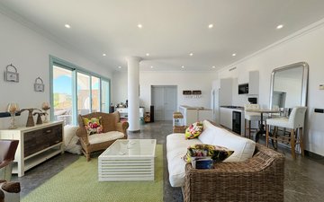 Property slide 31
